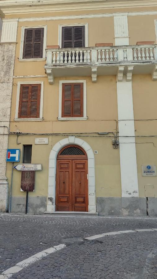 Piccolo Paradiso In Pieno Centro Castel Di Sangro Eksteriør billede
